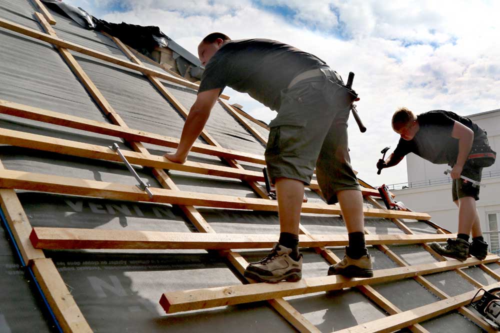 IG Bau: Löhne auf den Dächern steigen um 2,3 Prozent