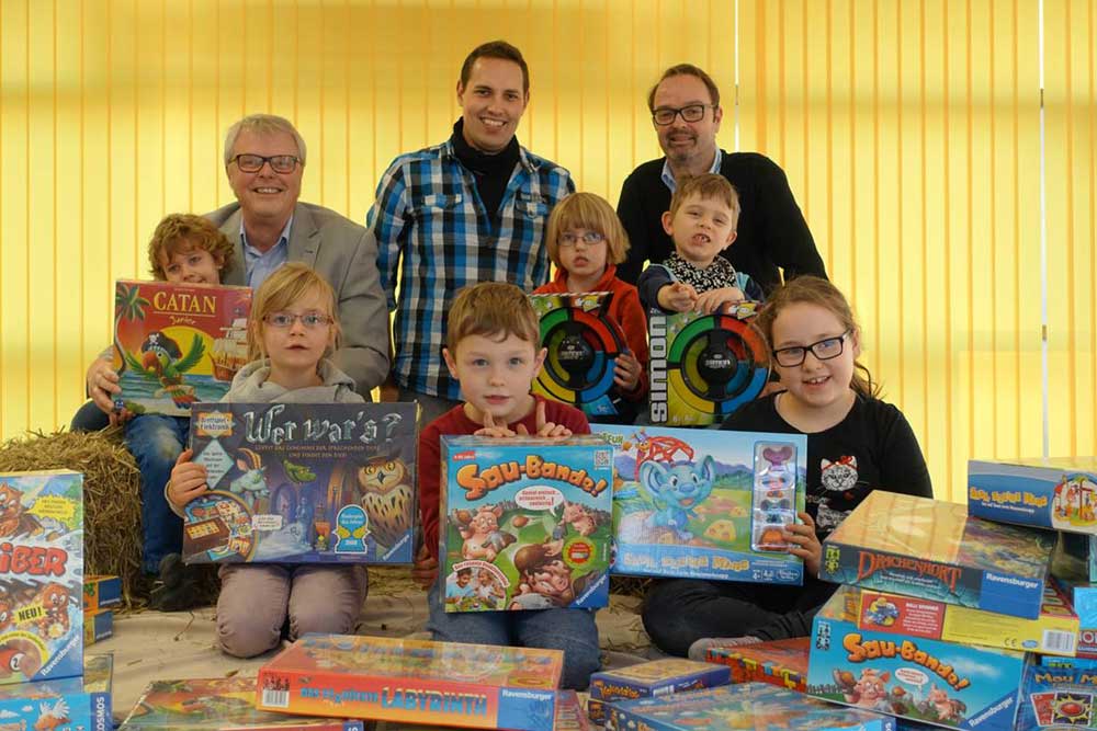 OGS-Overbergschule gewinnt Spielepaket