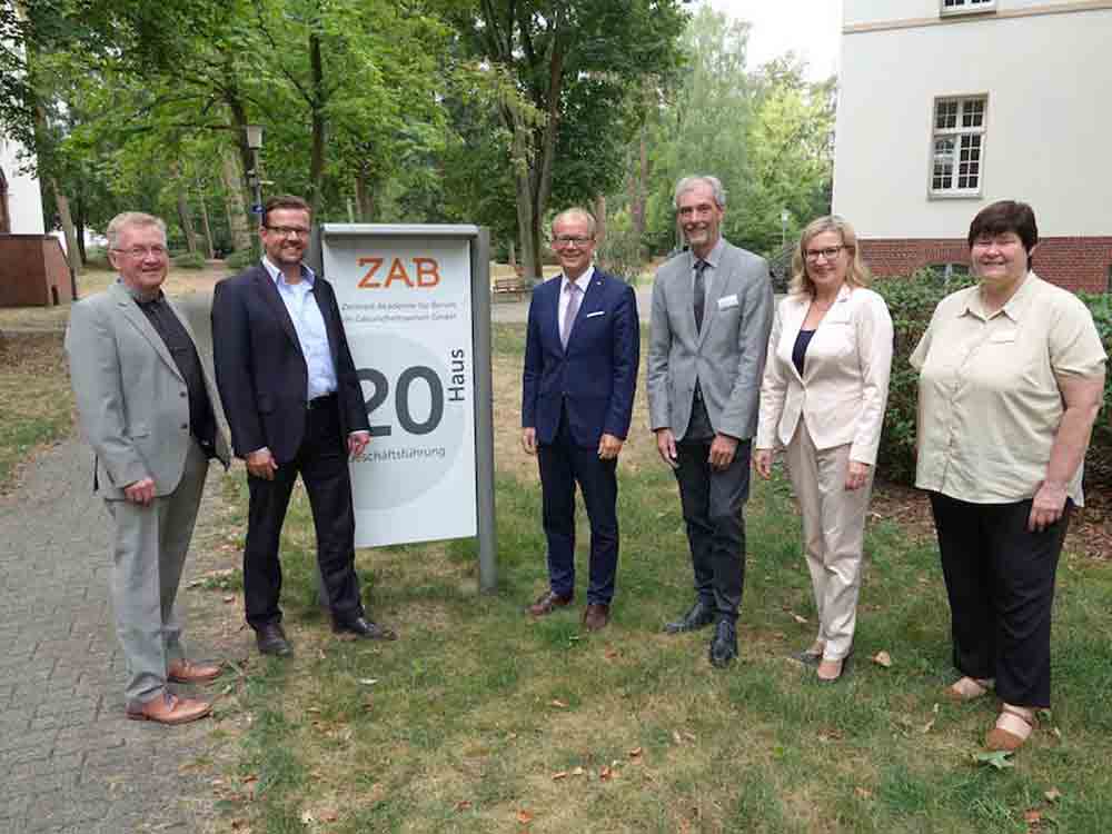 Hochrangiges Treffen an der ZAB GmbH