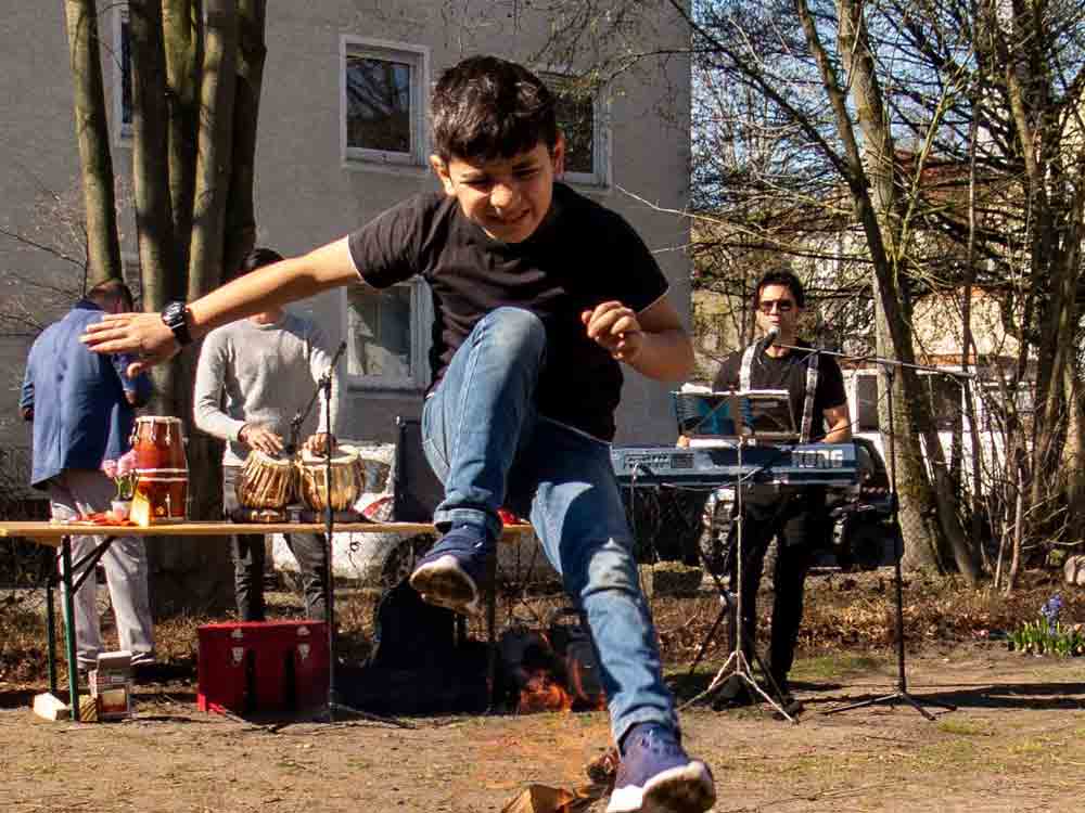 Flüchtlingsberatungsstelle der Diakonie Gütersloh veranstaltete Newroz-Fest