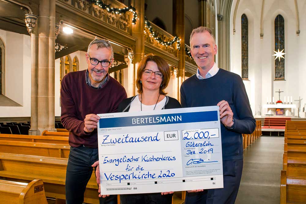 Bertelsmann unterstützt Vesperkirche erneut mit 2.000 Euro
