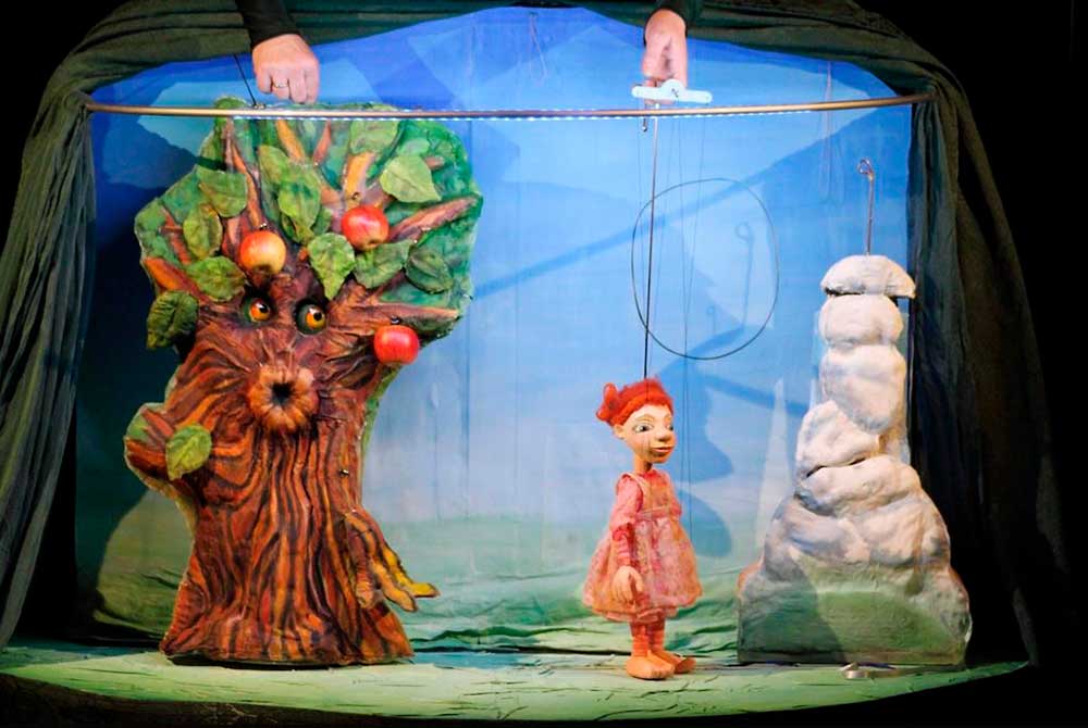 Kulturzeit für Kinder Interaktives Kindertheater live aus der Weberei – »Wetterhexe Potzblitz«
