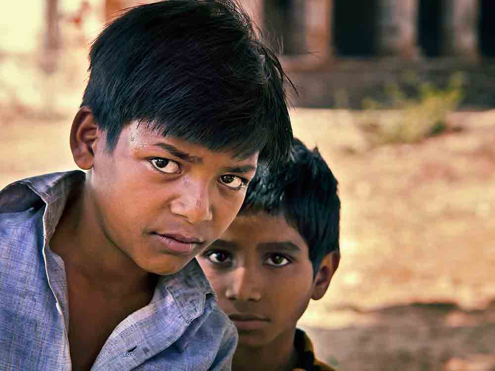 Kindernothilfe ruft zu Spenden für Indien auf und fordert Aufhebung des Patentschutzes für Covid-19 Impfstoffe