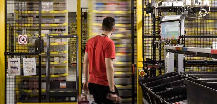 Amazon stellt europäisches Innovationslabor für Logistik vor – neue Technologien verbessern Arbeitsplätze und stärken Arbeitssicherheit