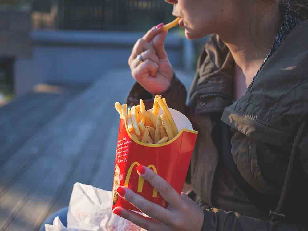 Anzeige: McDonald’s am ZOB in Gütersloh derzeit geschlossen – ab 2. Juni Lieferdienst in Rheda-Wiedenbrück