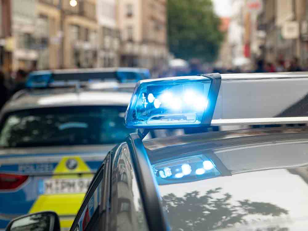 Polizei Gütersloh: Fenster an Rietberger Firma aufgehebelt