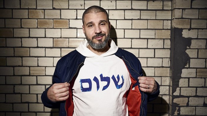 »Israeli mit Integrationshintergrund« – der Rapper Ben Salomo zu Gast bei »WDR Freitagnacht Jews«