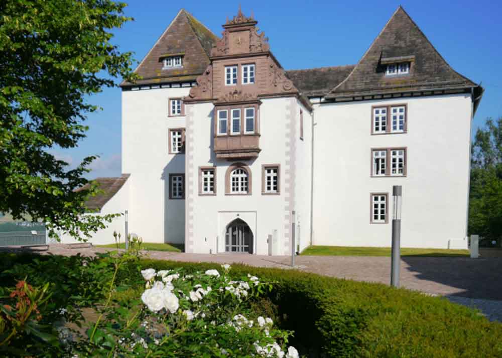 Museum Schloss Fürstenberg öffnet wieder mit buntem Sommerprogramm