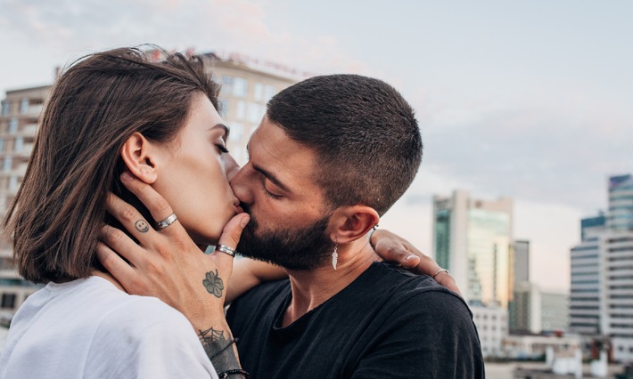 Studie zum Weltkusstag – warum wir alle viel häufiger küssen sollten