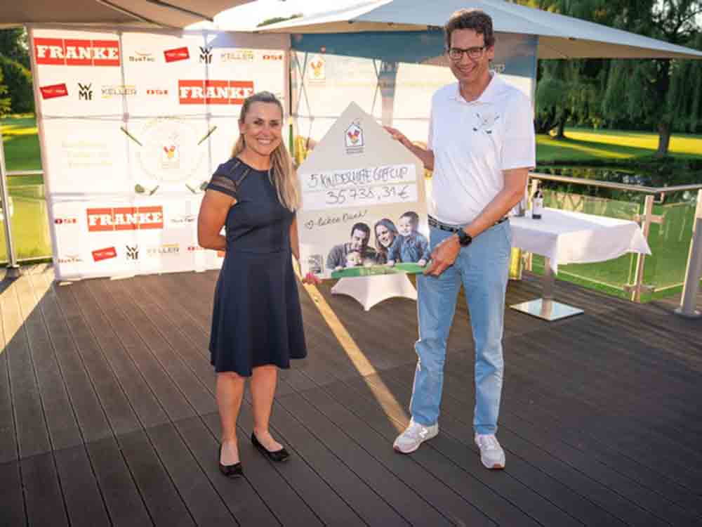 Pitchen und Putten für Familien schwerkranker Kinder: fünfter McDonalds-Kinderhilfe-Golf-Cup in Ingolstadt