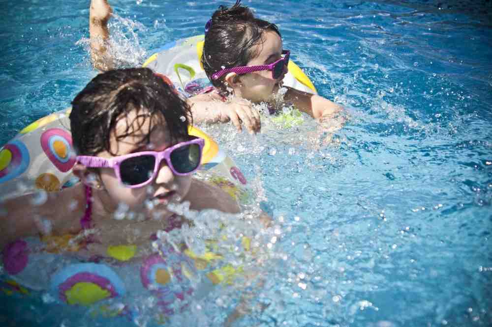 Laut der Deutschen Lebensrettungsgesellschaft können 70 Prozent der Kinder nicht schwimmen – auch in Gütersloh