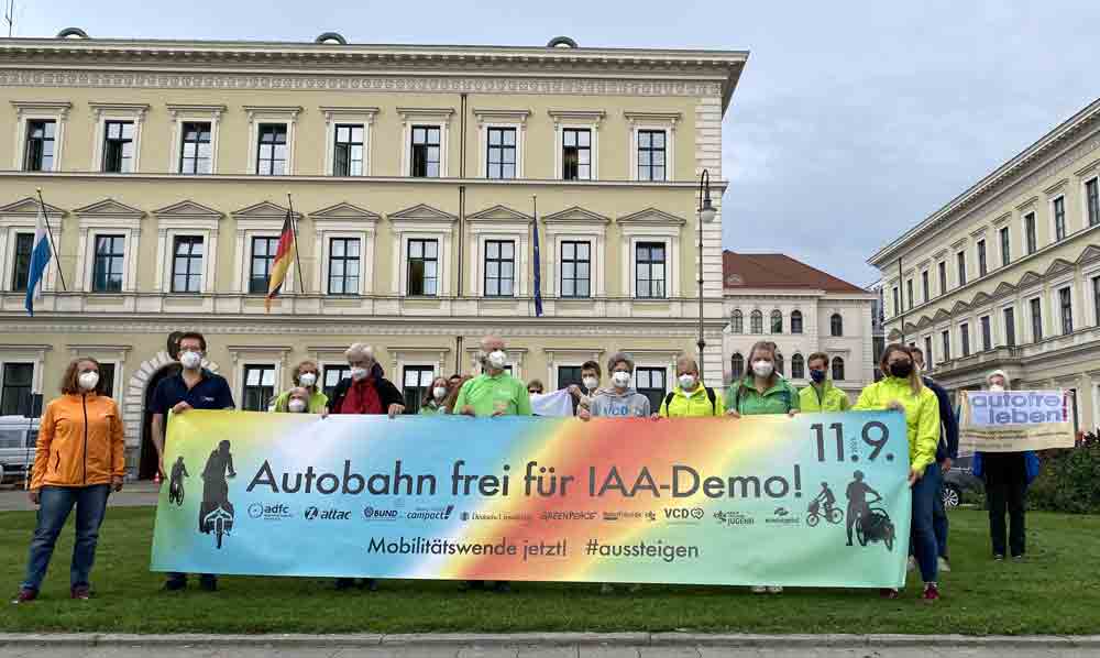 Bündnis klagt gegen Verbot von IAA-Demo auf Autobahnen