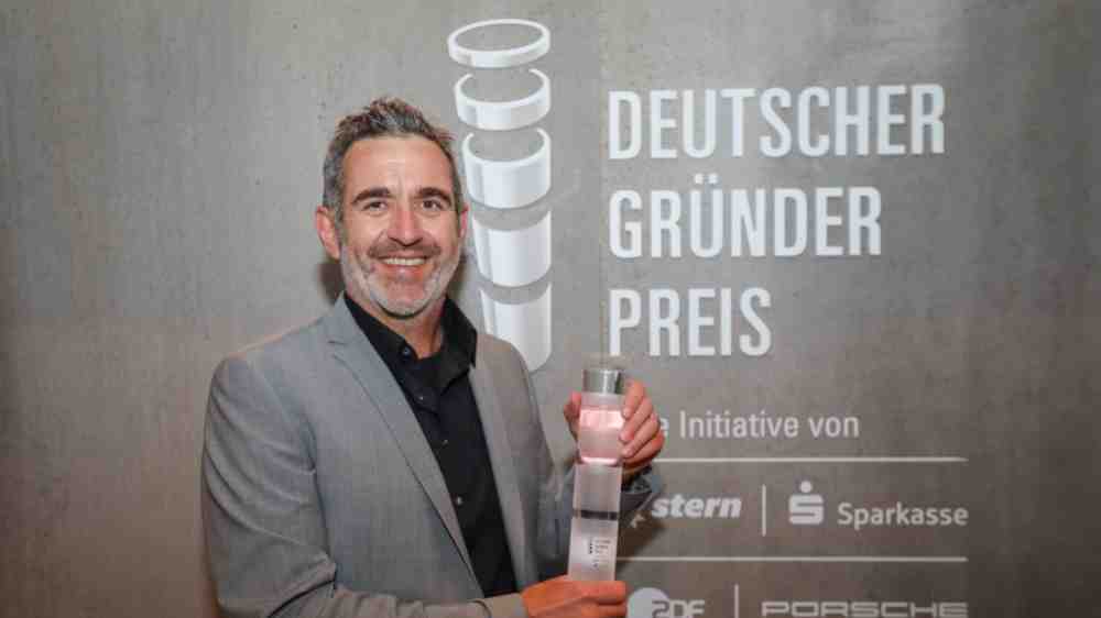 Bertelsmann stiftet »Gründerpreis Experience« zum 100. Geburtstag Reinhard Mohns