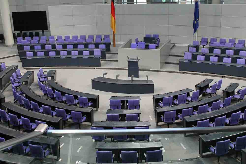»Der Tagesspiegel«: Schäuble: »Mit Blick auf Größe des Bundestages wird mir bange«