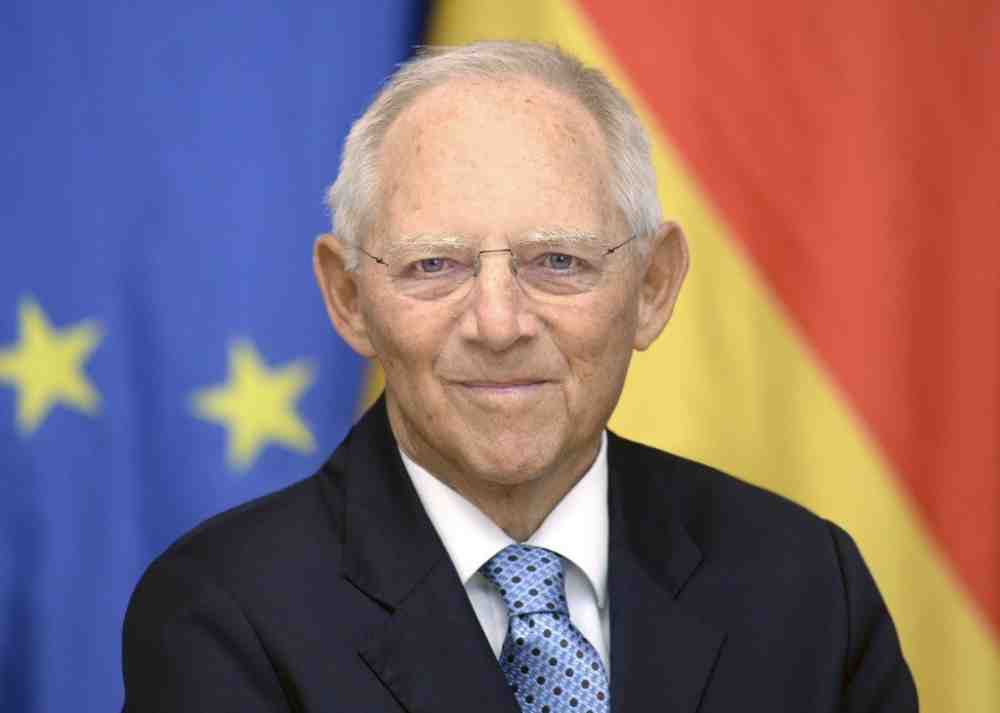 Schäuble: Impfunwillige müssen mit Einschränkungen ihrer Freiheit leben