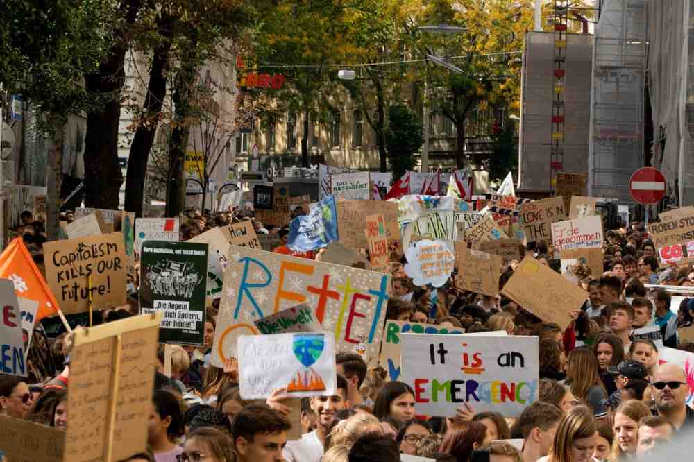 Globaler Klimastreik: Keine halbherzigen Kompromisse mehr – die Klimakrise erfordert eine Politikwende