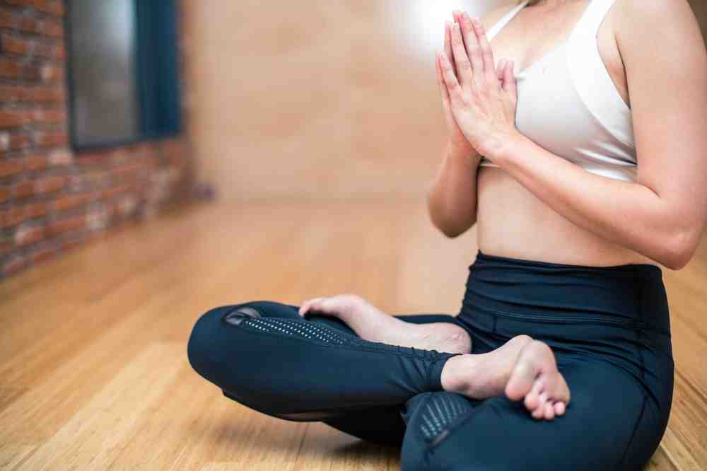 Yoga-Kurs für körperlich Eingeschränkte und Whiskey-Tasting
