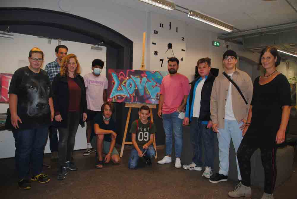»Mosaik meets Graffiti«: Ergebnisse des Jugend-Kunst-Workshops in Gütersloh