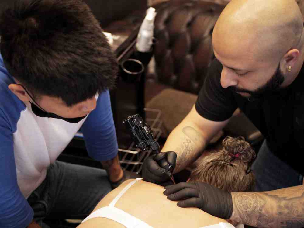 Verloren im Meer der Tattoostudios – Tätowierer finden leicht gemacht