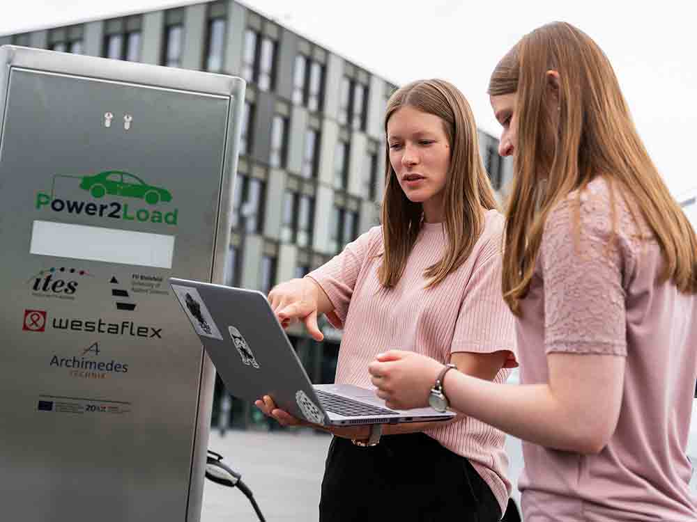 Grün und smart: intelligente Ladesäule für elektrischen Fuhrpark erfolgreich getestet