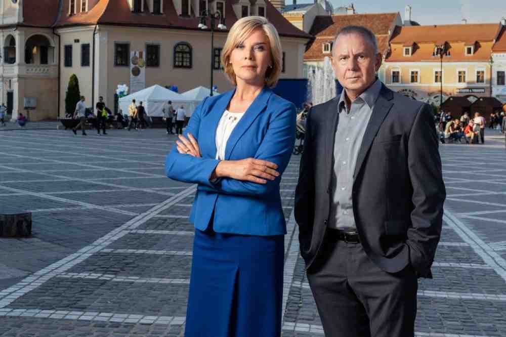 Dreh-Ende für ZDF-Fernsehfilm »Der Bär« in Rumänien, mit Joachim Król und Désirée Nosbusch in den Hauptrollen
