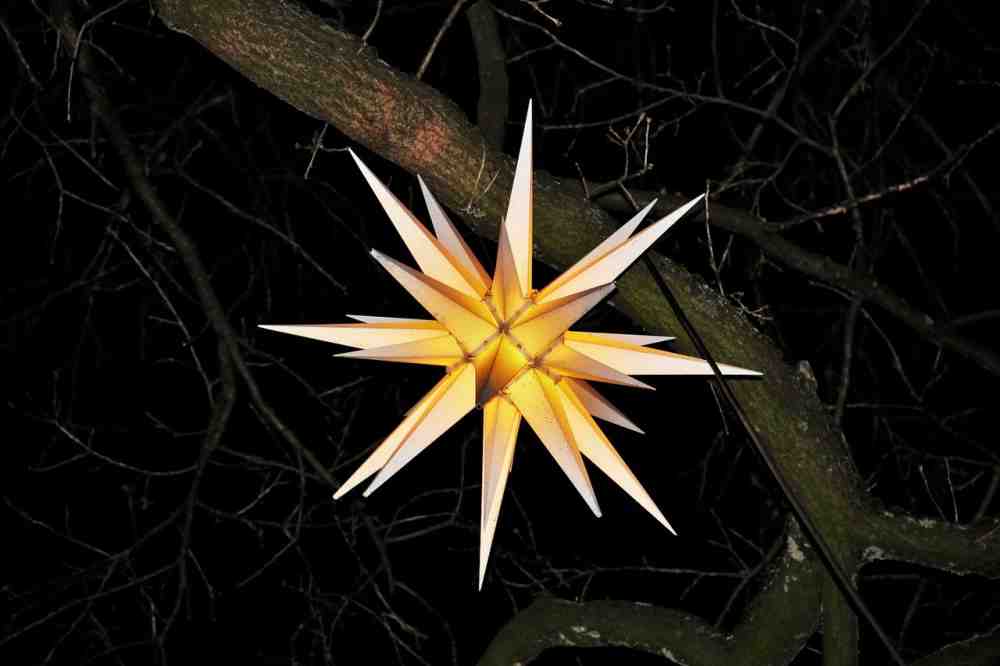 Herrnhuter Sterne in Gütersloh – der Herrnhuter Stern ist eine beliebte Adventsdekoration