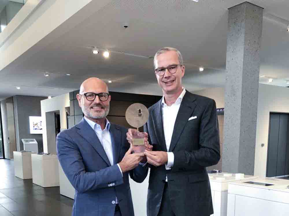 Verlässliche Partnerschaft mit dem Baustoff-Fachhandel Hörmann gewinnt den »BaustoffMarkt Oscar« 2021