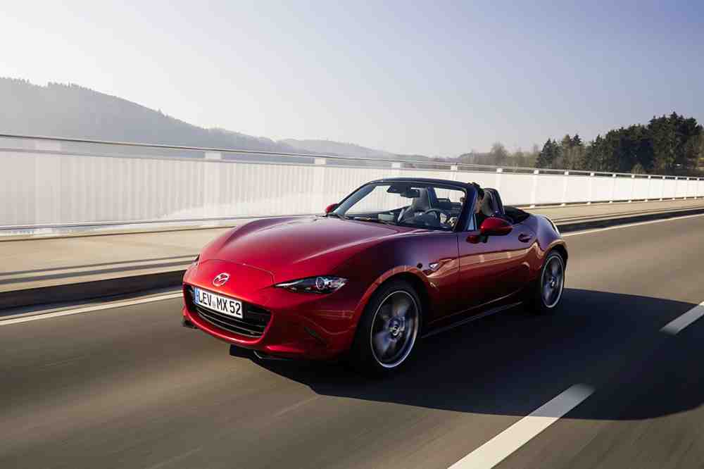 Mazda feiert die Farbe Rot: die Farbe der Emotion