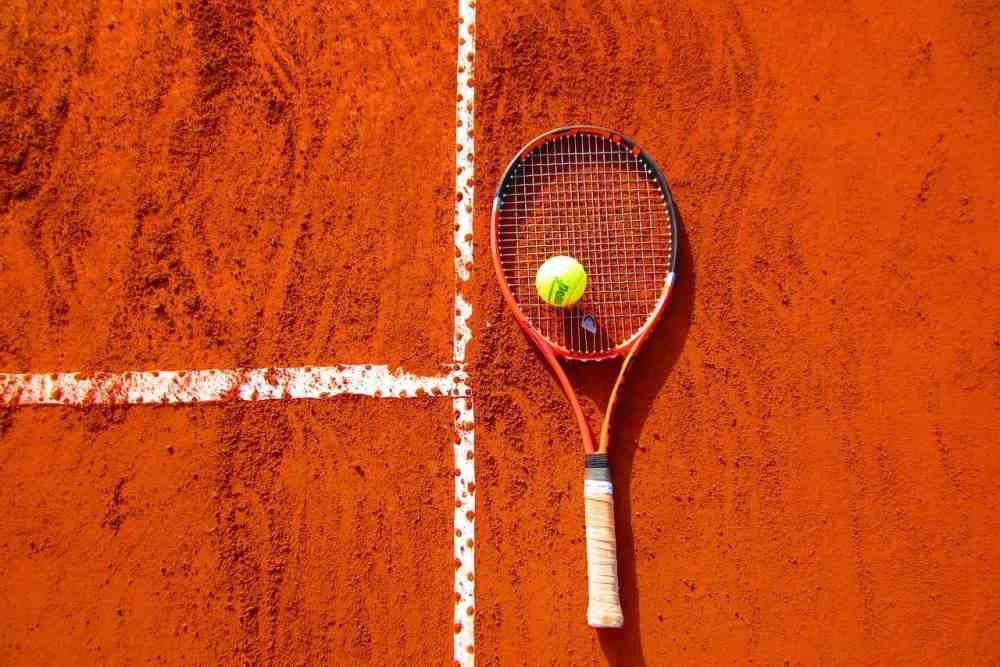 »ProSieben«: #ZOL deckt auf: Trotz mehrfachen sexuellen Missbrauchs trainiert ein Tennistrainer weiterhin Kinder im Sportverein