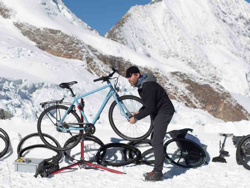 Winterreifen für Fahrräder im Test, mehr Grip auf Schnee und Eis, Spikes nur im Extremfall ratsam