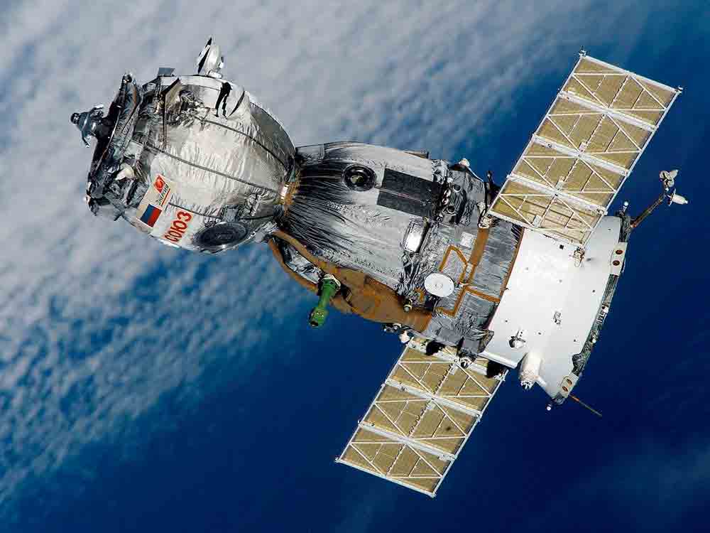 Roskosmos beschuldigt eine US-Astronautin, ein Loch in eine Sojus-Kapsel gebohrt zu haben