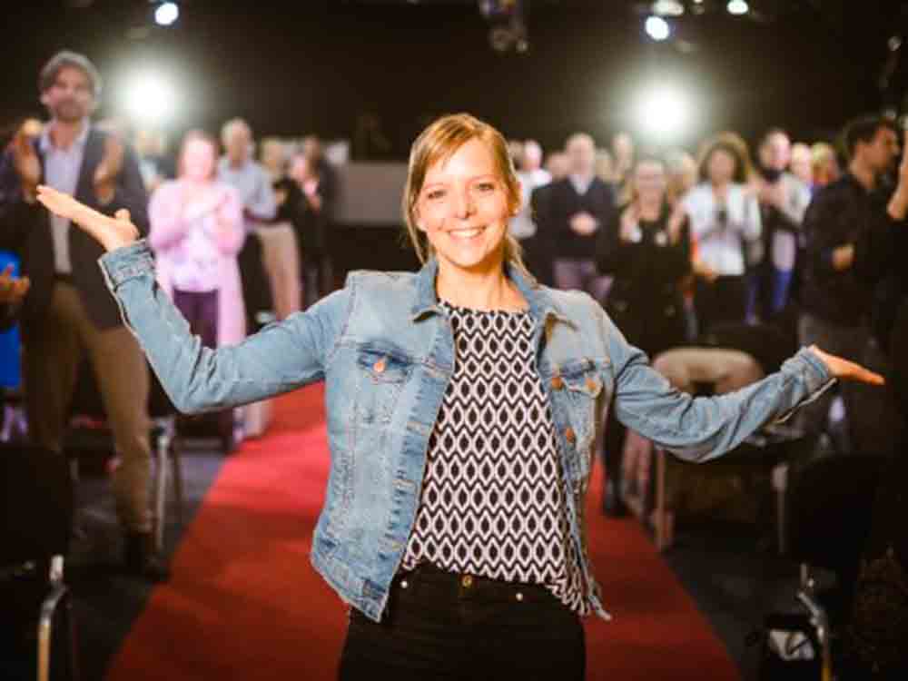 Fulminante Rede – Lisa Bittner aus Gütersloh eröffnet Weltrekordnacht