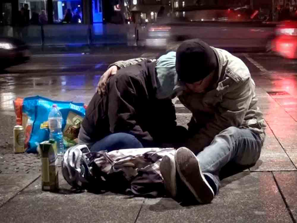 »Betteln, Saufen, Sterben – nie wieder Alkohol?«: MDR-Reportage gewährt Einblick in die Obdachlosenszene am Leipziger Hauptbahnhof