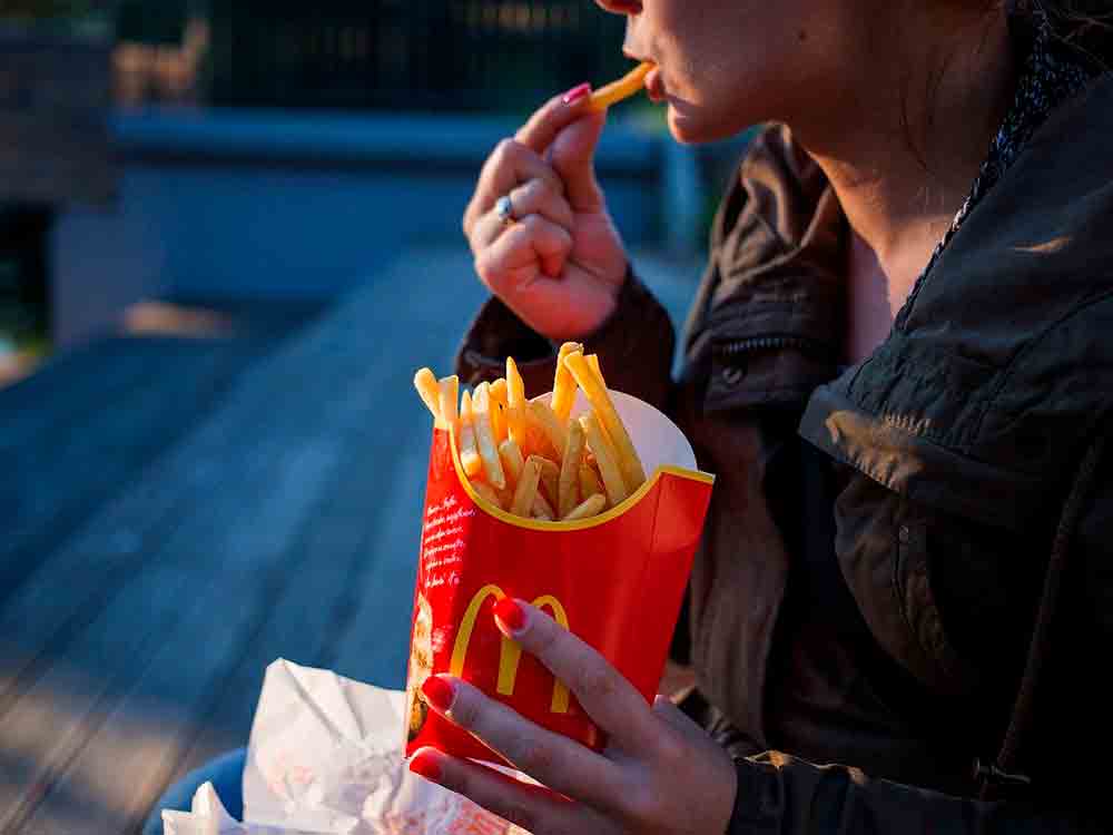 Gesamte Belegschaft eines McDonald's Restaurants in England kündigt während einer Schicht