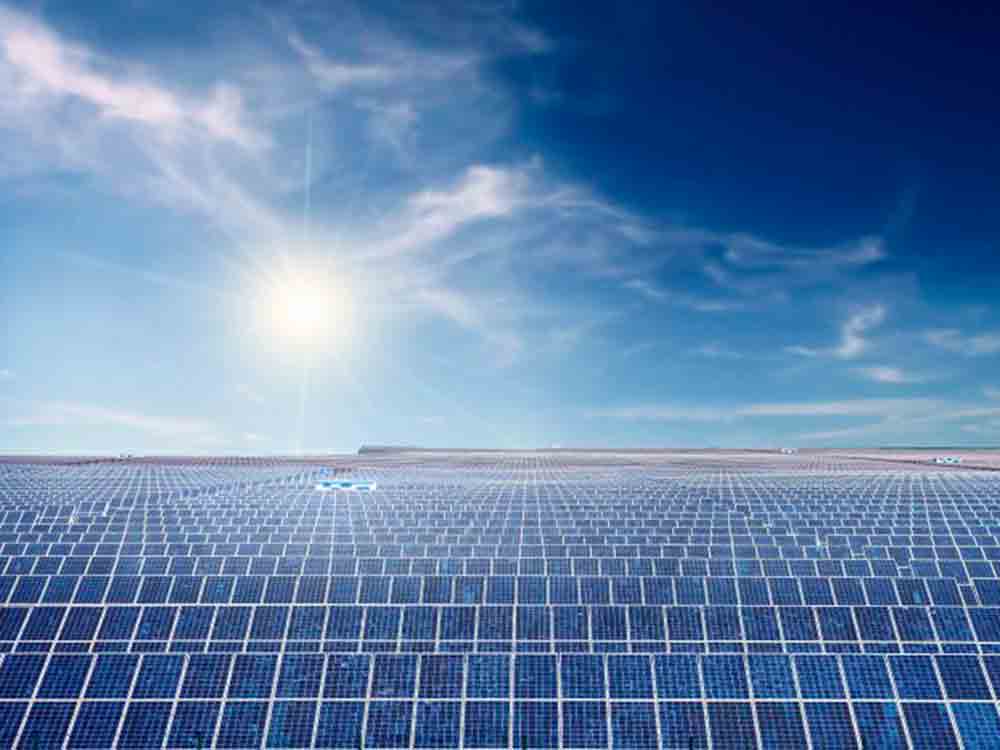 Konstant auf hohem Niveau: Auch der Oktober 2021 bringt in Deutschland einen Zubau von mehr als 400 Megawatt Photovoltaikleistung