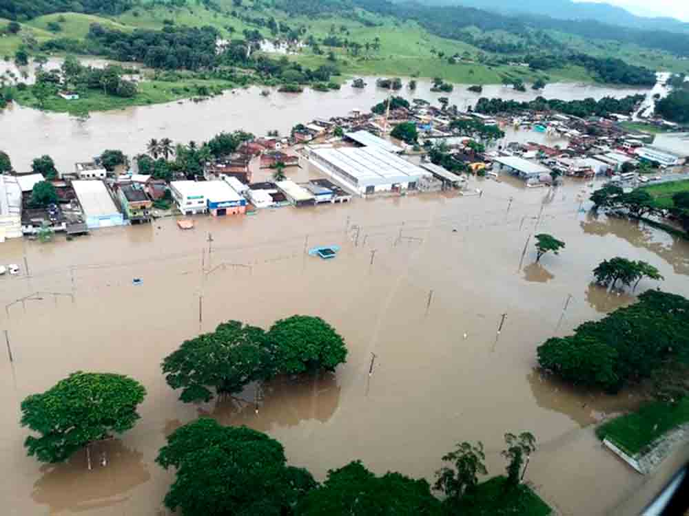 Überschwemmungen in Brasilien: SOS Kinderdörfer leisten Nothilfe