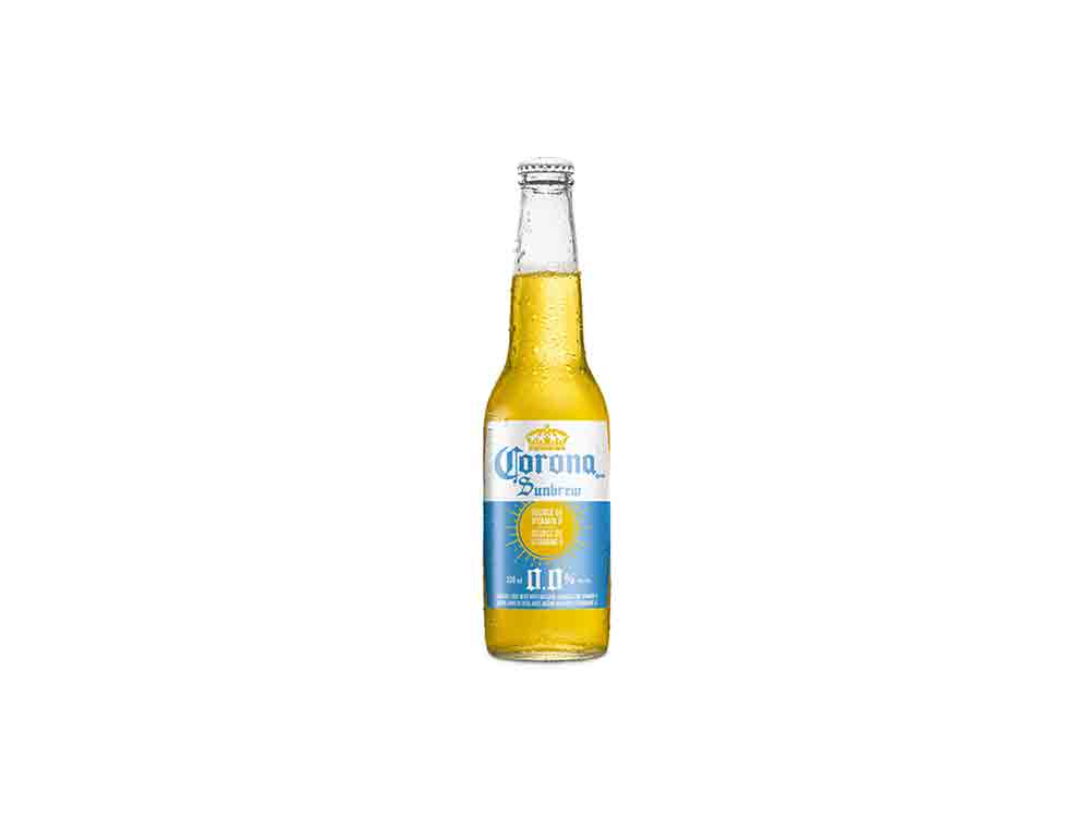 Corona bringt mit Corona Sunbrew 0,0 %, dem weltweit ersten alkoholfreien Bier mit Vitamin D, »Sunshine, Anytime«