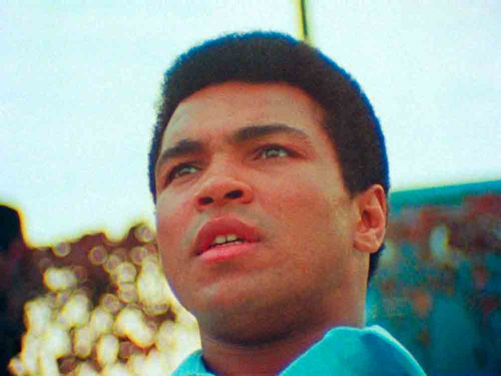 Ali: der Größte, Hommage an einen Jahrhundertsportler