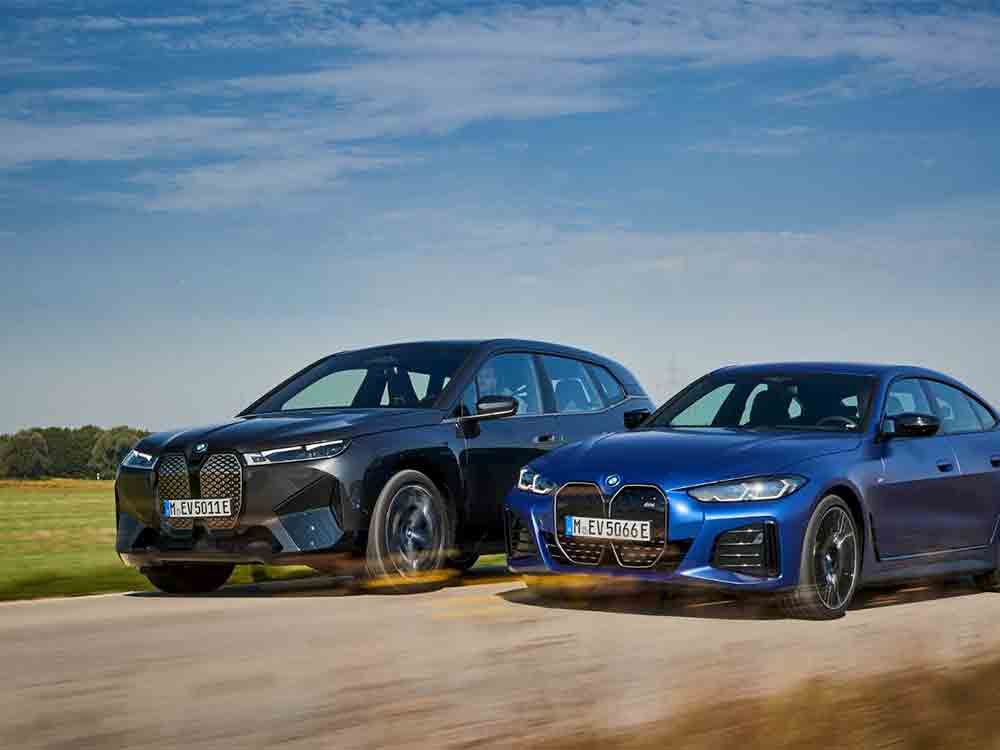 E-Offensive und Platz eins im Premium-Segment: BMW Group erzielt 2021 starkes Absatzergebnis
