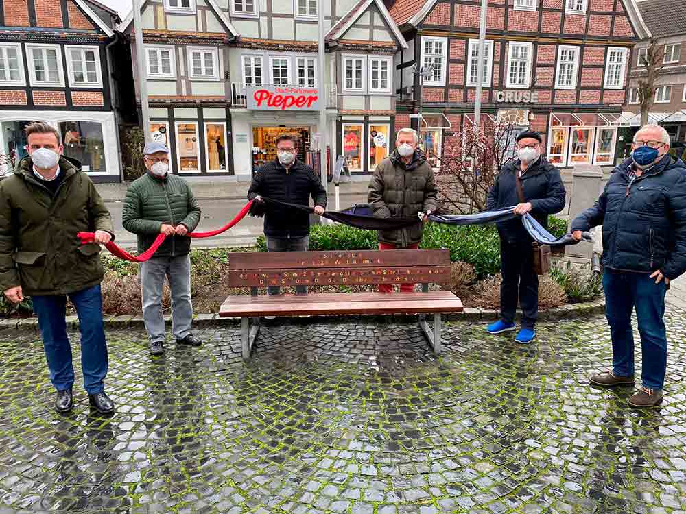 Rietberg: Menschenkette als Zeichen für Solidarität zu Corona Maßnahmen