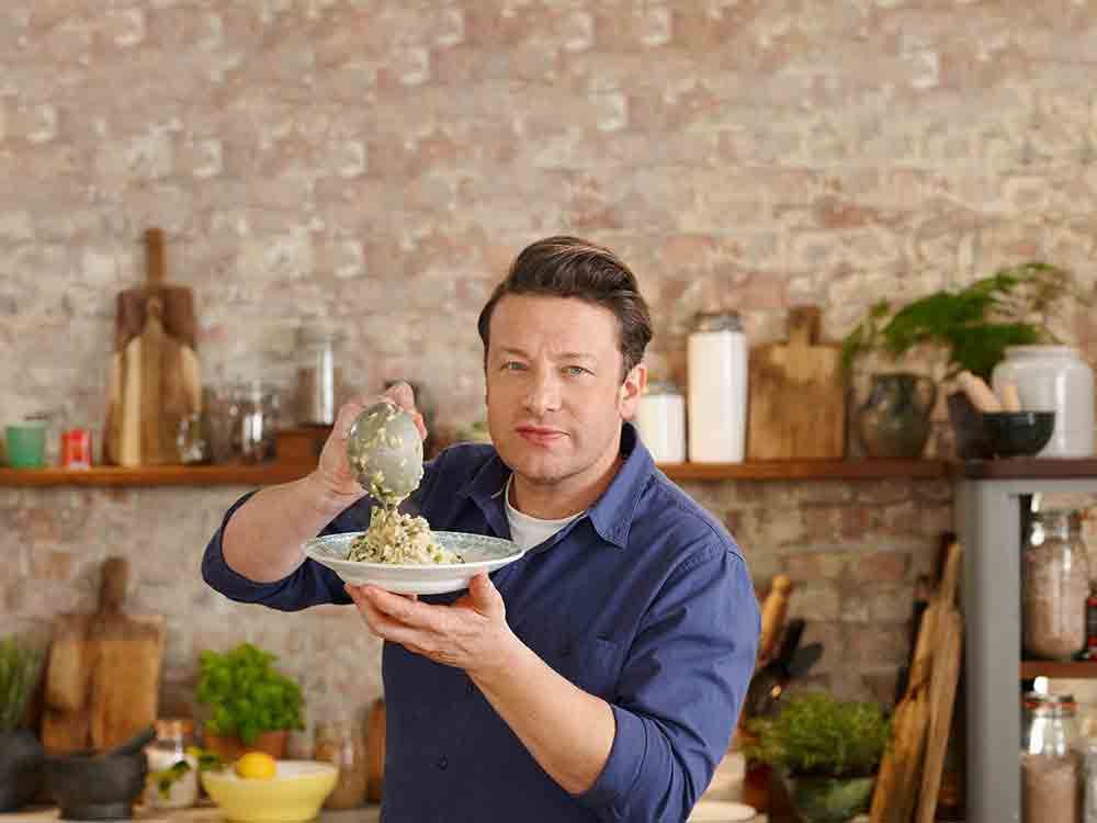 Jamie Oliver, »Keep Cooking and Carry On«, von vegetarischem Chili bis Pasta Variationen