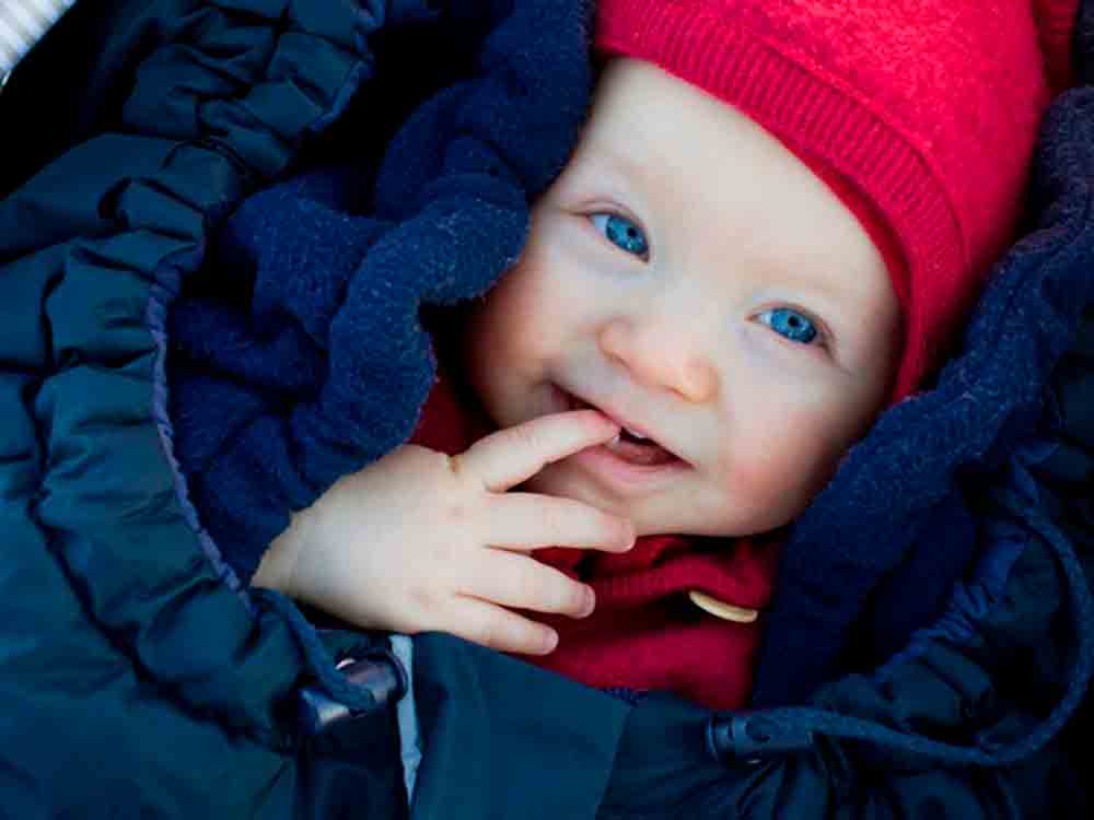 Tipp von »Baby und Familie«, so schützen Sie empfindliche Babyhaut vor Kälte
