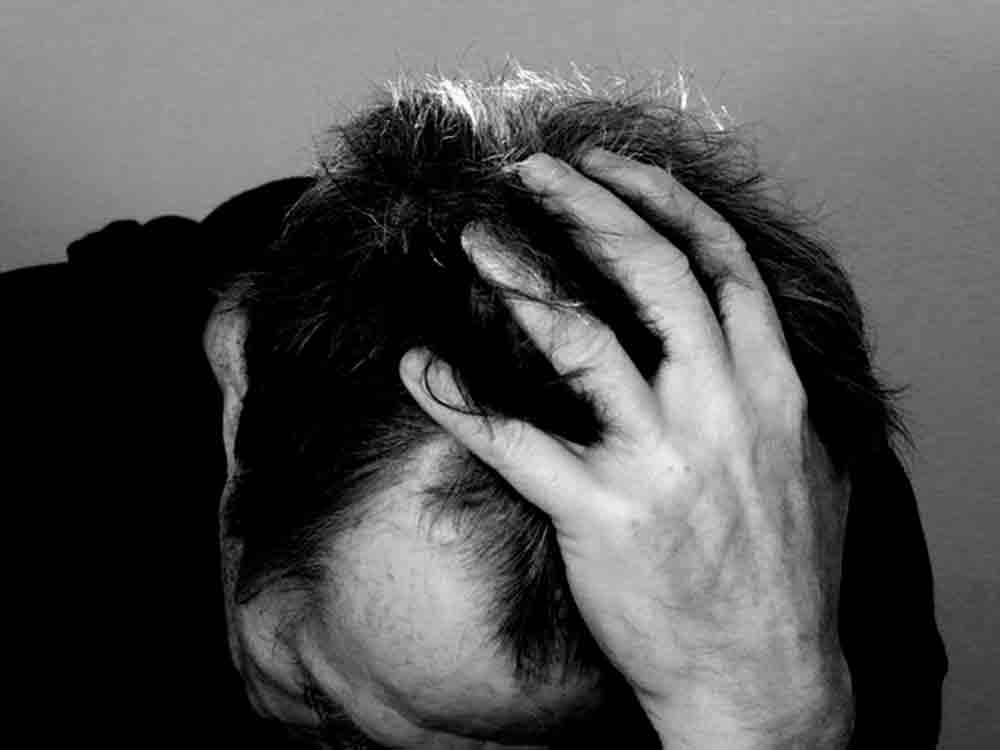 »Worry Burnout«, oder wenn die Angst in Resignation mündet, Experte der Oberberg Gruppe über Pandemiemüdigkeit und ihre Folgen