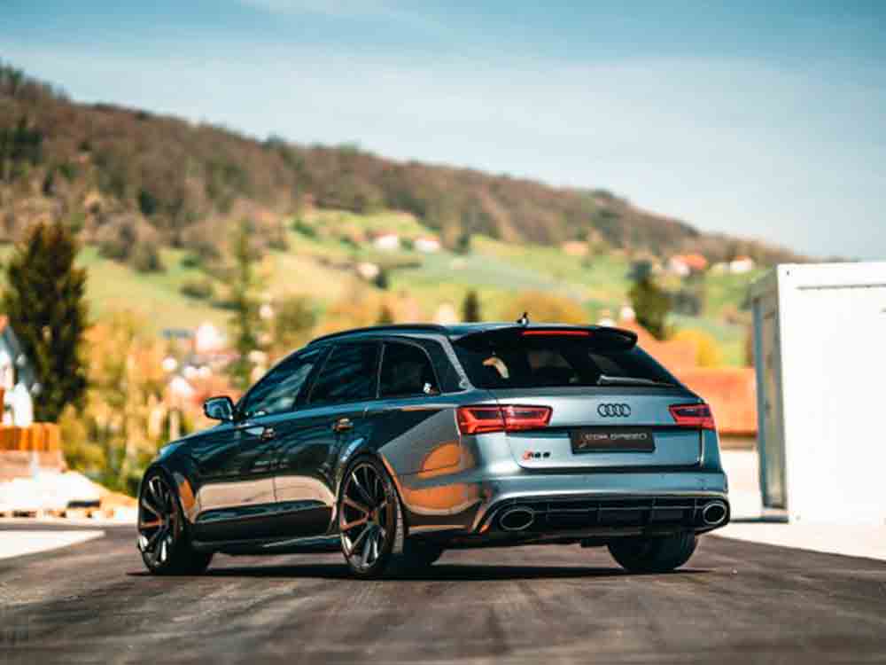 Power Kombi auf großen Fuß, Aerotechnik stellt Audi RS 6 auf 21 zöllige »DeVille«