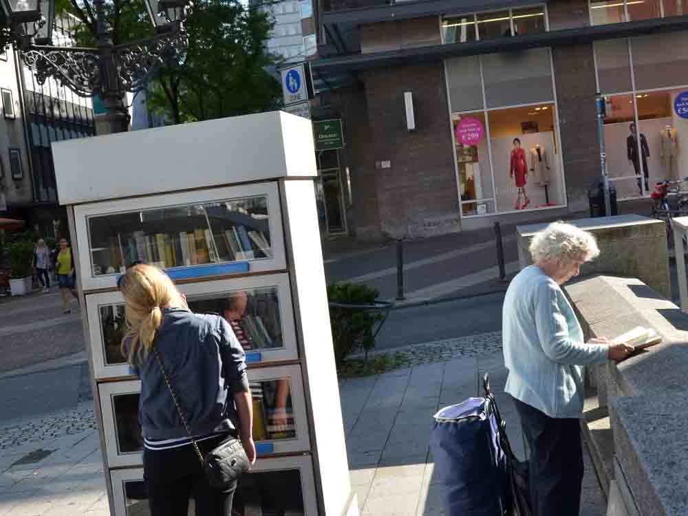IG Metall Senioren beantragen Bücherschrank für Spexard