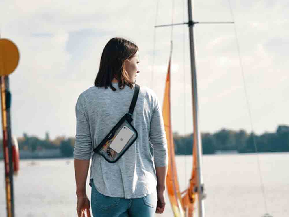 Hermetic Sling Bag: Die trendige Hüfttasche ist modisch, praktisch und wasserdicht zugleich