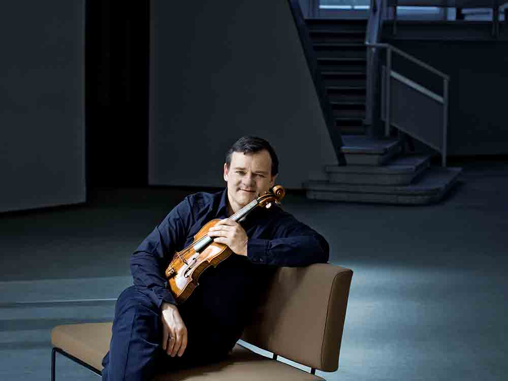 Bielefeld, Frank Peter Zimmermann spielt Schumanns Violinkonzert d-Moll