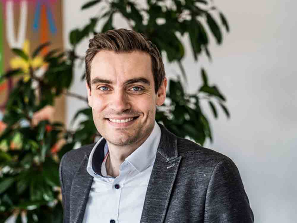 Philipp Langenbach ergänzt Geschäftsleitung der UmweltBank