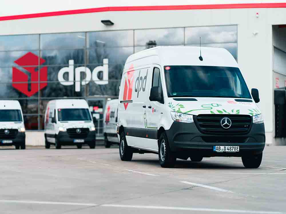 Nachhaltig »bis vor die Tür«, Mercedes-Benz Vans übergibt 150 eSprinter an DPD
