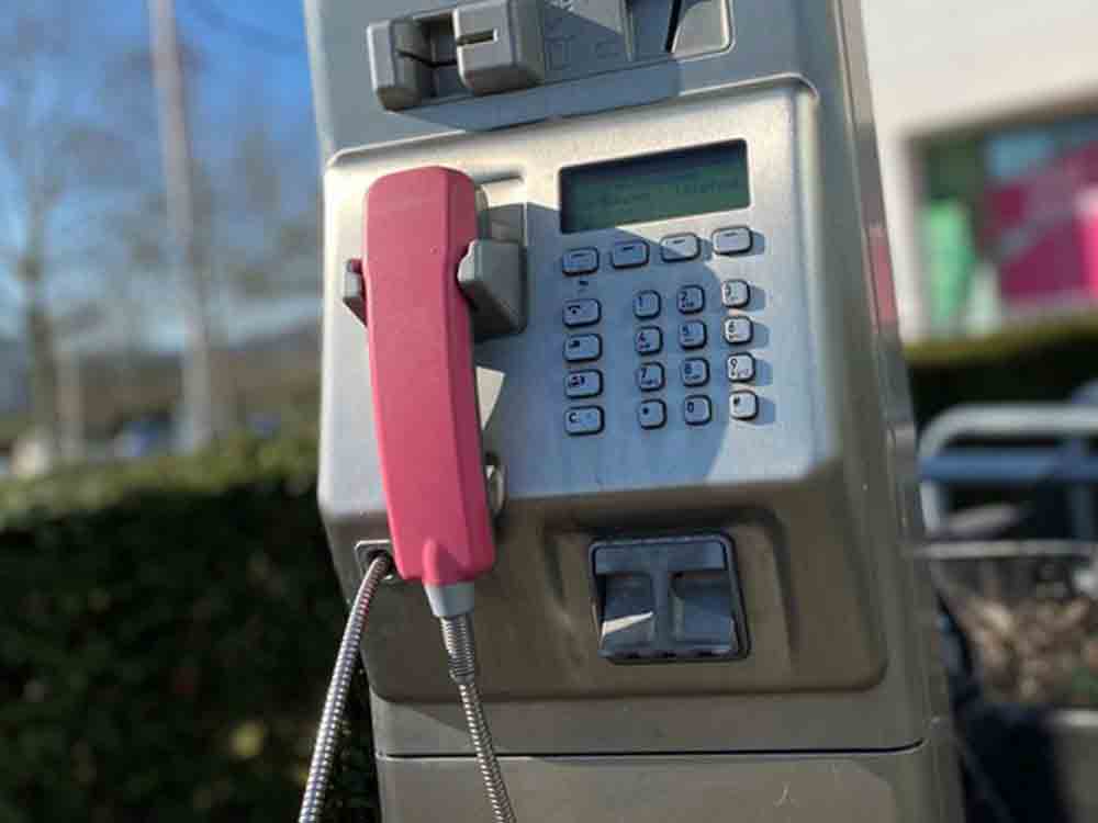 Telefonzellen der Deutschen Telekom, kostenlose Telefonate in die Ukraine